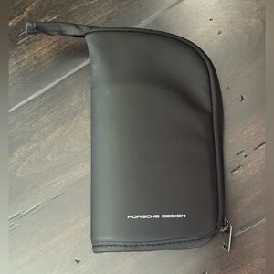 Porsche Design Lufthansa Business Class Insulated Bag Cooler Travel Amenity Bag